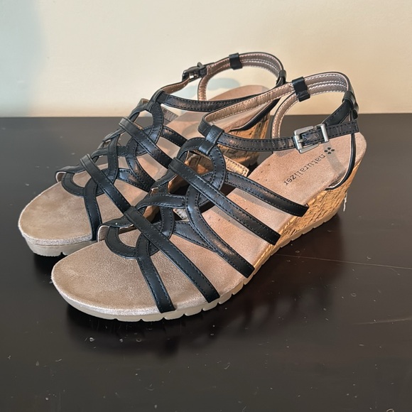 Naturalizer black wedge sandals - Picture 3 of 8
